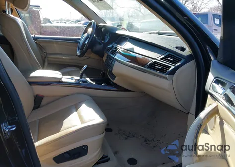 2009 BMW X5 xDrive30I z USA, uszkodzony, nr VIN 5UXFE43569L264067